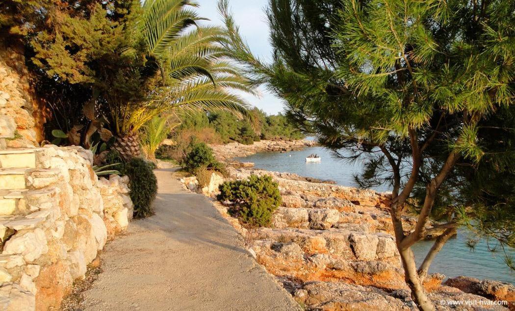 Nada Hvar Apartman *